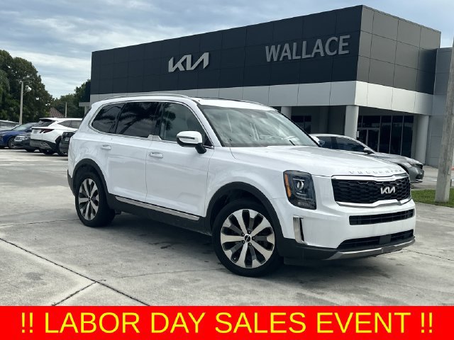 Used 2022 Kia Telluride S AWD/4WD image 1
