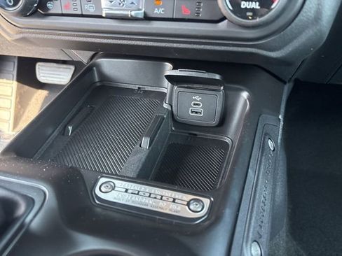 New 2026 Ford Bronco Outer Banks AWD/4WD image 21