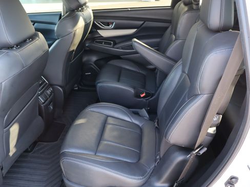 Used 2020 Subaru Ascent Limited w/ Technology Package AWD/4WD image 34