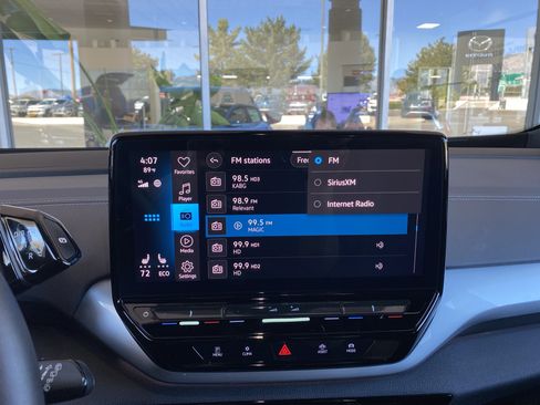 Certified 2023 Volkswagen ID.4 Pro S AWD/4WD image 35