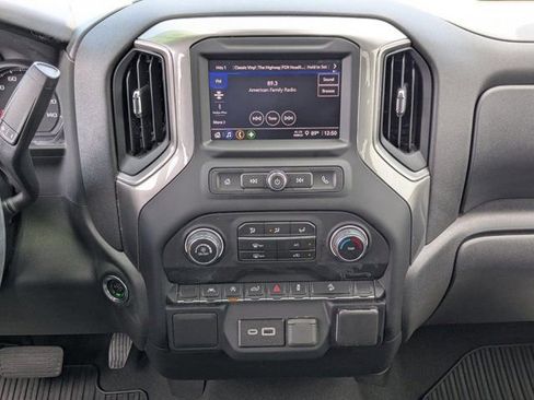 Used 2024 Chevrolet Silverado 1500 Custom Trail Boss AWD/4WD image 18