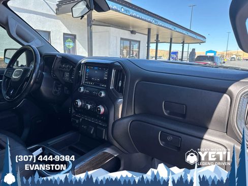 Used 2020 GMC Sierra 1500 Elevation AWD/4WD image 14
