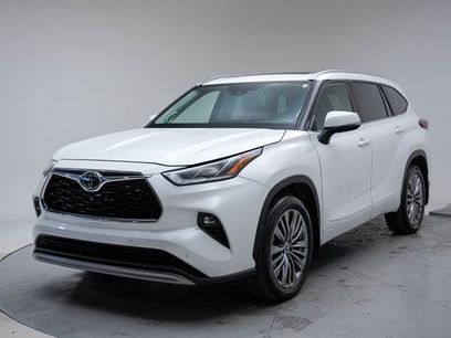 Used 2022 Toyota Highlander Platinum