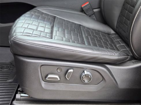 Used 2025 Cadillac Escalade V w/ LPO, Floor Liner Package AWD/4WD image 30