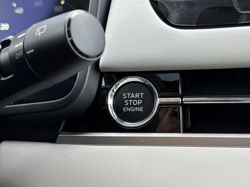 New 2026 Mitsubishi Outlander SE AWD/4WD image 23