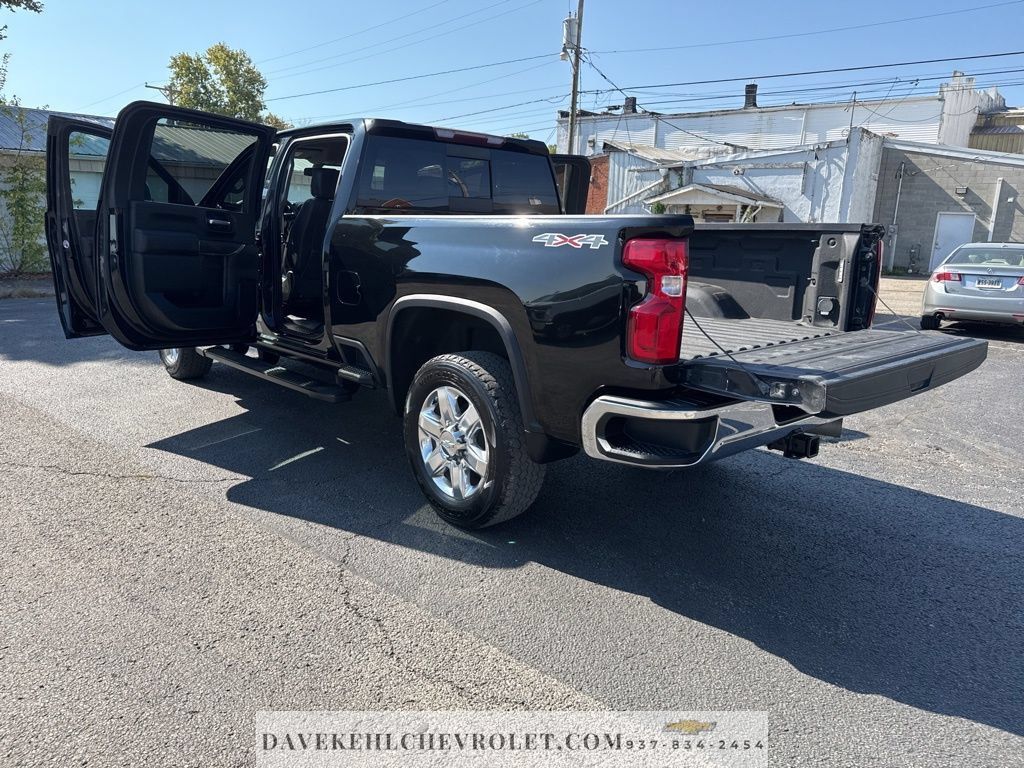 Used 2020 Chevrolet Silverado 2500 LTZ w/ LTZ Convenience Package AWD/4WD image 29