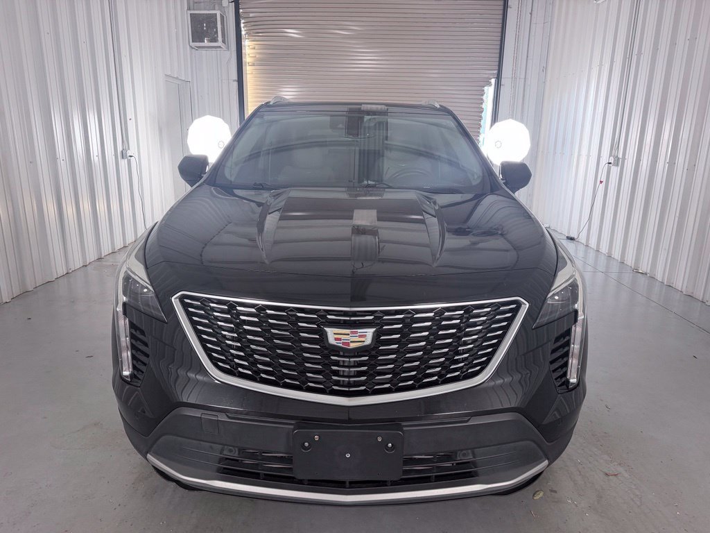 Used 2020 Cadillac XT4 Premium Luxury w/ Driver Awareness Package AWD/4WD image 2