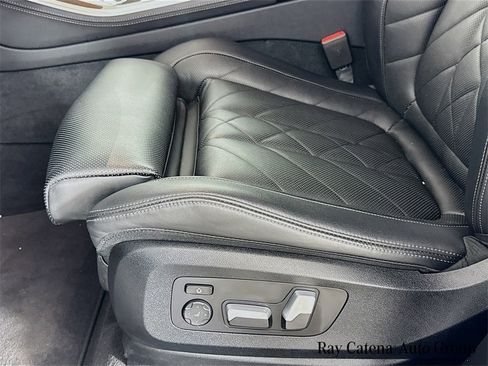 Used 2023 BMW X5 xDrive40i w/ Premium Package image 19