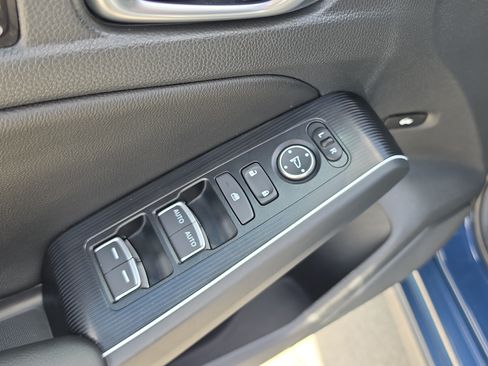 Used 2025 Honda Civic Sport image 18