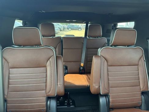 Certified 2023 GMC Yukon Denali Ultimate AWD/4WD image 12