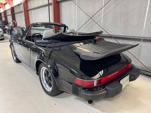Used 1987 Porsche 911 Carrera RWD image 9
