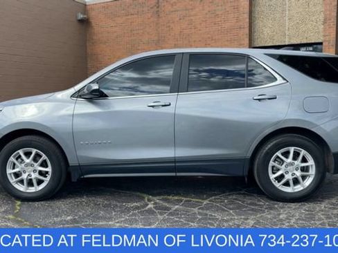 Used 2023 Chevrolet Equinox LT FWD image 5