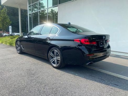 Used 2023 BMW 530i xDrive w/ Convenience Package AWD/4WD image 9