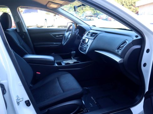 Used 2017 Nissan Altima 2.5 S w/ Power Driver Seat Package image 37