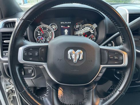 Used 2024 RAM 2500 Big Horn AWD/4WD image 12