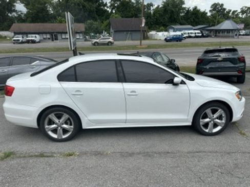 Used 2014 Volkswagen Jetta TDI FWD image 7