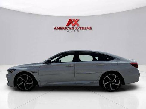 Used 2022 Honda Accord Sport image 2