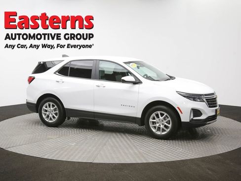 Used 2023 Chevrolet Equinox LT image 45