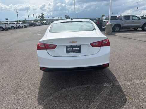 Used 2023 Chevrolet Malibu LS FWD image 4