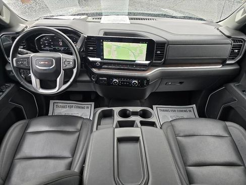 Used 2025 GMC Sierra 1500 SLT AWD/4WD image 3