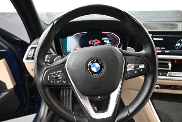 Used 2021 BMW 330i xDrive Sedan AWD/4WD image 13