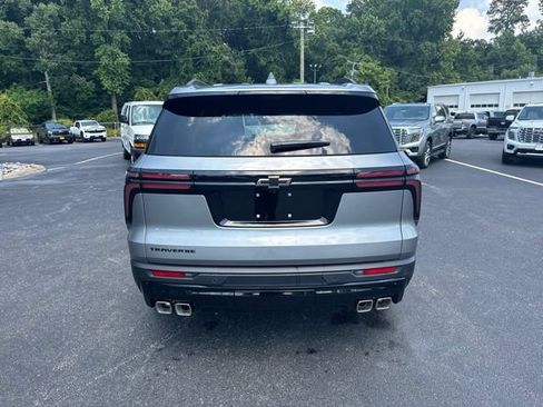 New 2026 Chevrolet Traverse LT w/ Midnight/Sport Edition FWD image 19