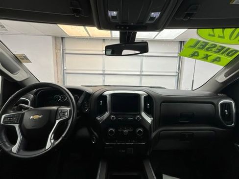 Used 2022 Chevrolet Silverado 2500 LT w/ Convenience Package AWD/4WD image 4