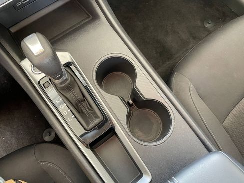 Used 2025 Nissan Altima 2.5 SV image 41