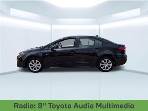 Used 2026 Toyota Corolla LE FWD image 2