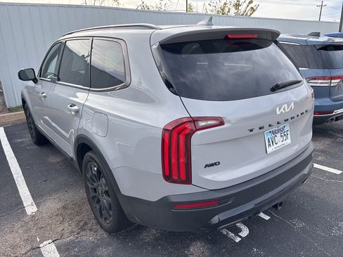 Used 2022 Kia Telluride SX w/ SX Prestige Package image 9
