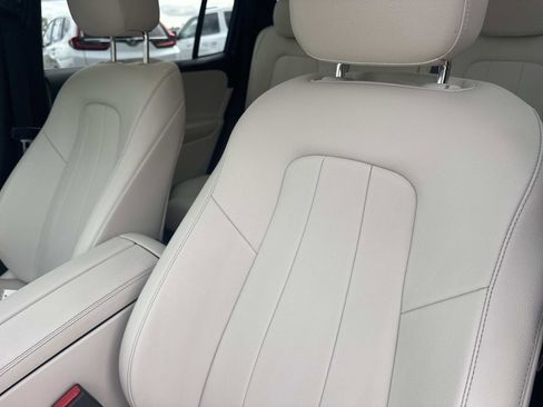 Used 2021 Mercedes-Benz GLB 250 image 19