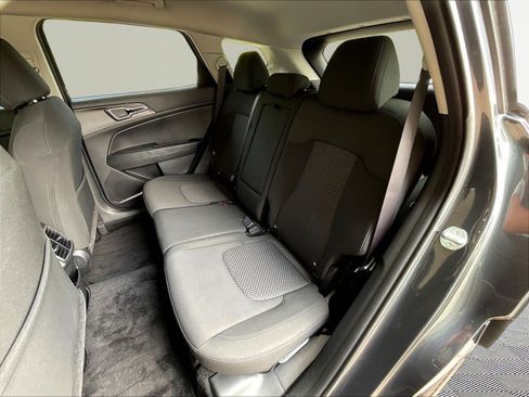 Used 2023 Kia Sportage LX FWD image 21