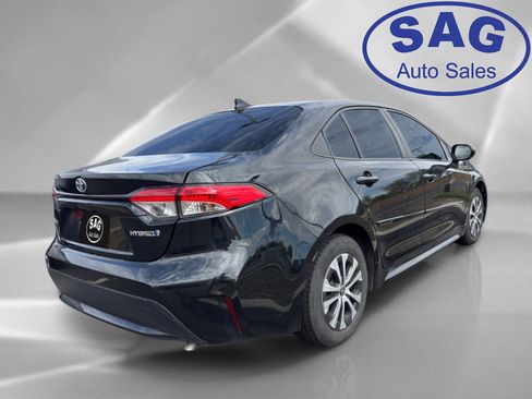 Used 2022 Toyota Corolla LE w/ Carpet Mat Package (TMS) FWD image 3