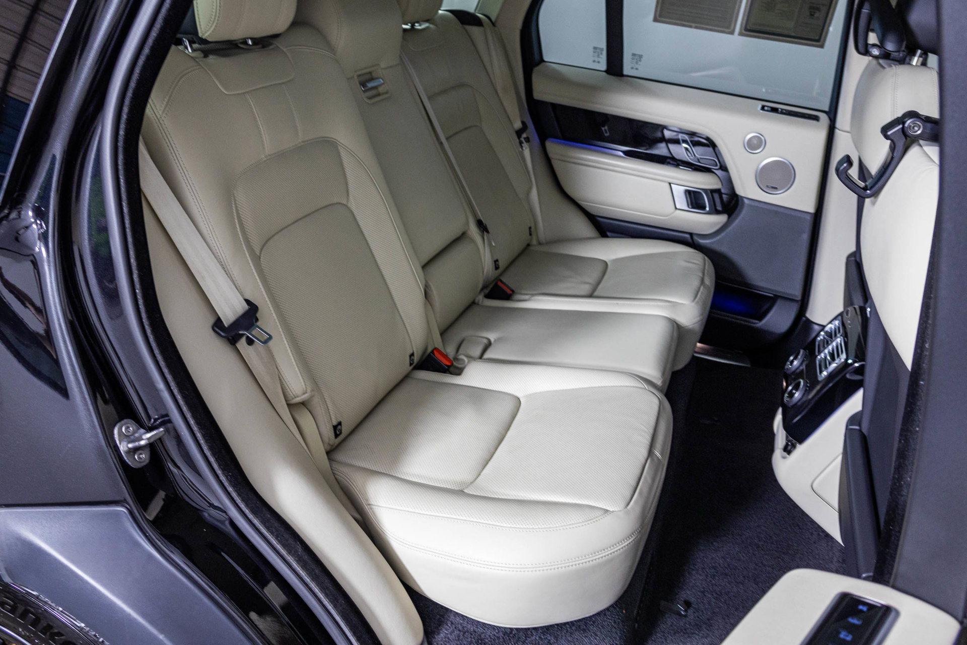 Used 2022 Land Rover Range Rover Westminster Edition AWD/4WD image 46