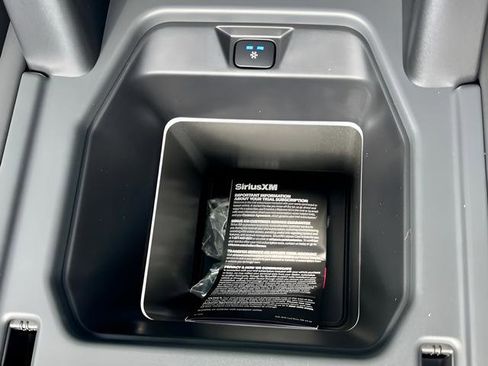 Certified 2025 Land Rover Defender 110 S image 27