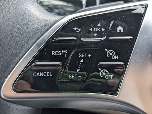 Certified 2025 Mercedes-Benz GLA 250 image 11