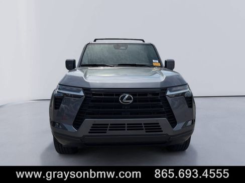 Used 2024 Lexus GX 550 AWD/4WD image 8
