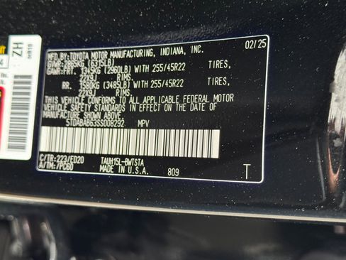 Used 2025 Lexus TX 500h AWD w/ Technology Package image 46