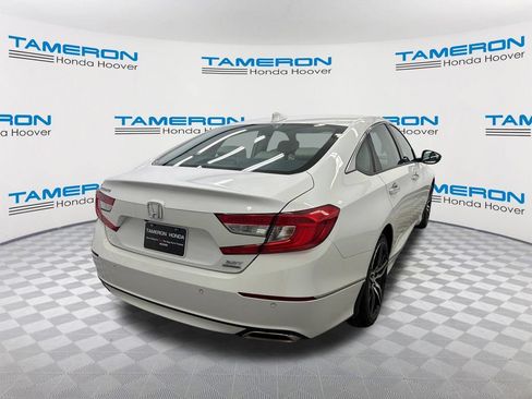 Used 2021 Honda Accord Touring image 5