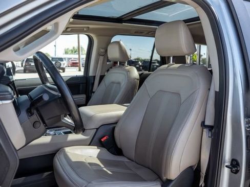 Used 2024 Ford Expedition Limited RWD image 26
