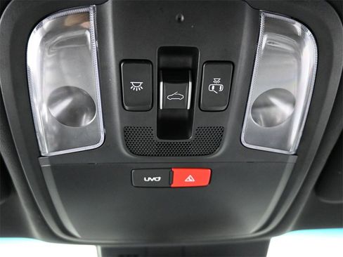 Certified 2022 Kia Stinger GT2 image 33