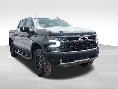 Certified 2025 Chevrolet Silverado 1500 ZR2 w/ Technology Package image 7