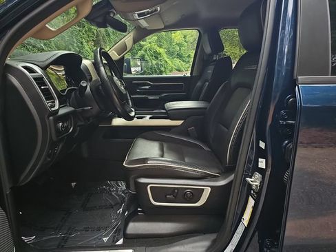 Used 2021 RAM 1500 Laramie AWD/4WD image 9