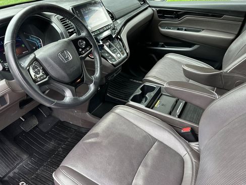 Used 2022 Honda Odyssey Elite image 7
