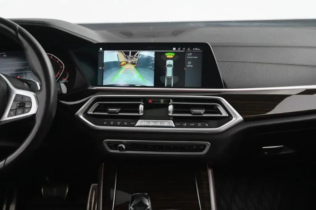 Used 2020 BMW X5 xDrive40i w/ M Sport Package AWD/4WD image 30