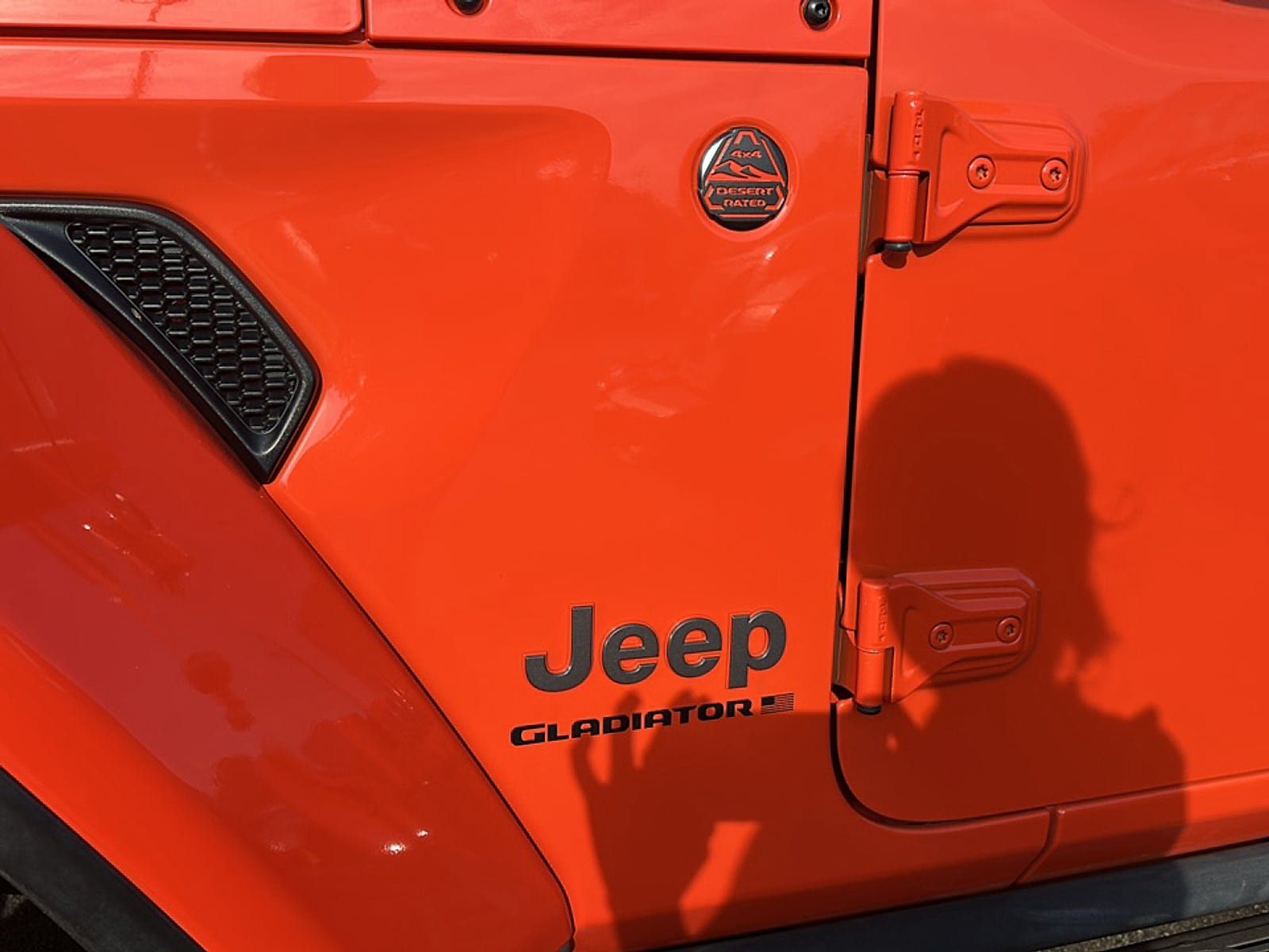 Used 2023 Jeep Gladiator Mojave w/ Cold Weather Group AWD/4WD image 24