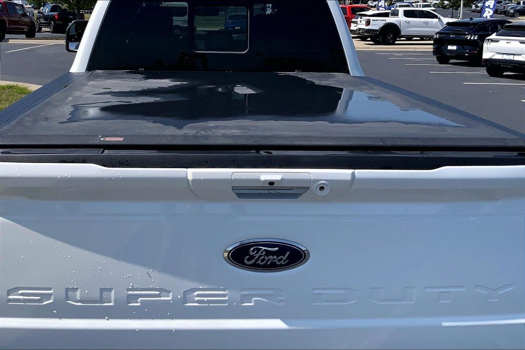 Used 2023 Ford F350 Lariat w/ Lariat Ultimate Package AWD/4WD image 6