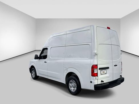 Used 2019 Nissan NV 2500 SV RWD image 3