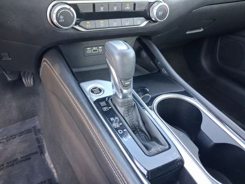 Used 2023 Nissan Altima 2.5 SV image 14