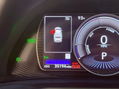 Certified 2020 Lexus ES 300h w/ Premium Package FWD image 23